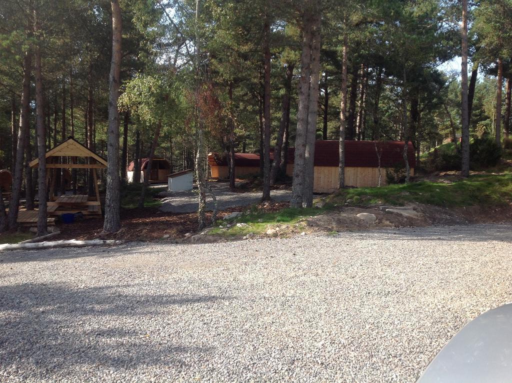 Camping Pod Heaven Brackla Exterior foto